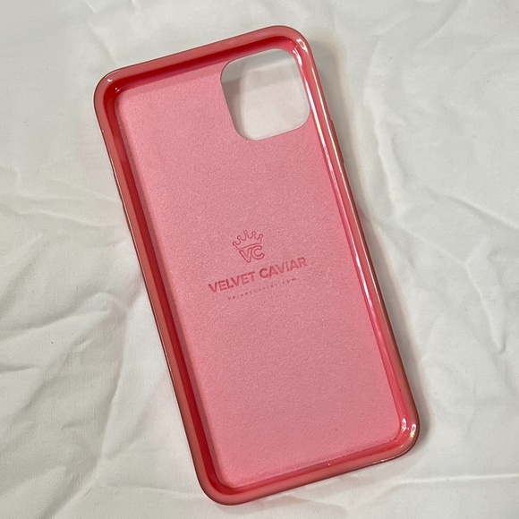 Velvet Caviar Don't F Touch Me iPhone Case - Picture 4 of 5